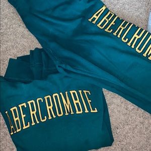 Abercrombie jogger set